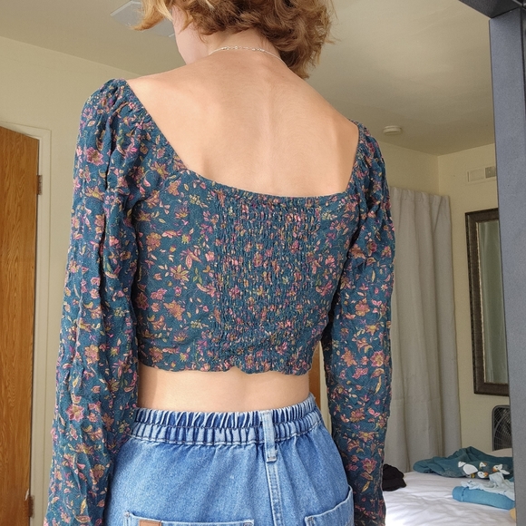 self contrast long-sleeve blouse - Picture 3 of 4